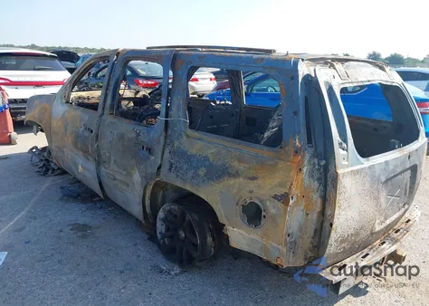 2007 Chevrolet Tahoe Lt z USA, uszkodzony, nr VIN 1GNFC13017R378361